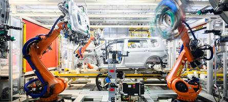 Kampf um Arbeitsplätze bei Kuka: Aiwanger will sich mit Nachdruck für Augsburg einsetzen