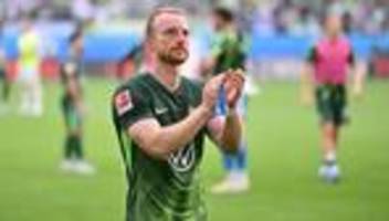 Fußball-Bundesliga: Rekordspieler Arnold bleibt beim VfL Wolfsburg