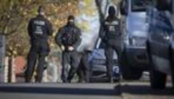 Güstrow: Polizei verhaftet Verdächtige im Fall Fabian