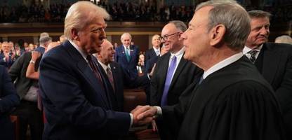 Donald Trumps Zollpolitik: Trumps Supreme Court ist skeptisch gegenüber Trump