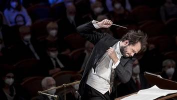 wiener symphoniker in der elbphilharmonie: klavierkonzert mit links