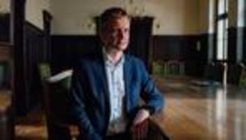 Arbeitspflicht für Asylbewerber: Darf er sie zur Arbeit zwingen?