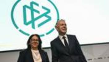 DFB-Bundestag: 100 Millionen und eigene Gesellschaft für Frauen-Bundesliga