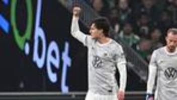 Fußball-Bundesliga: Kein Aufatmen für Simonis: Wolfsburg 1:2 in Bremen