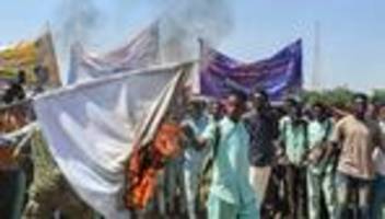 Sudan: Zweifel an Beruhigung im Sudan trotz einseitig verkündeter Waffenruhe