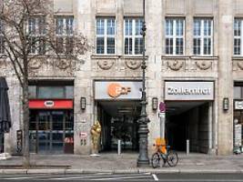 Lautstark samt Helium-Ballon: Palästina-Aktivisten protestieren im ZDF-Gebäude in Berlin