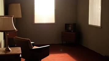 Geerbte Erinnerungen: Drei Künstler zwischen Heimat und Fremde