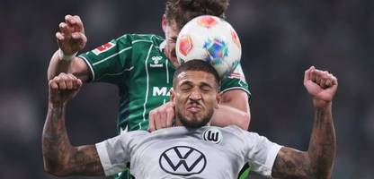 fußball-bundesliga: werder bremen siegt in der nachspielzeit gegen den vfl wolfsburg