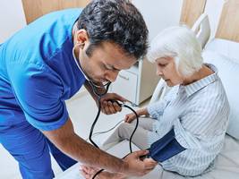 Gesundheit: Wie Kliniken neue Pflegekräfte finden