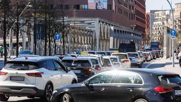 hsv, a7-sperrung, große demos: hier müssen sie aufpassen