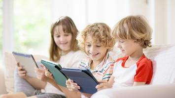 Streeck will FSK-Regeln für Social Media: „Kinder brauchen Schutzräume“