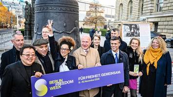 Freiheitskämpfer aus 60 Ländern tagen im Berliner Abgeordnetenhaus