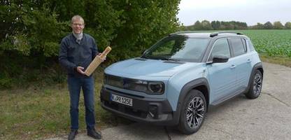 Renault 4 E-Tech im Test: Französisches Elektromobil mit Baguette-Halterung