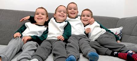 „Es bleibt ein Balanceakt“: Wie die Augsburger Vierlinge groß werden