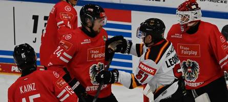 deutsches eishockeyteam enttäuscht gegen Österreich