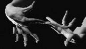 Beziehung mit Chatbot: Sie ist verliebt in eine KI – und das ist menschlich