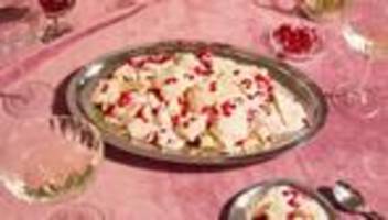 Dekonstruierte Pavlova mit Granatapfelkernen : Ups, ich hab die Pavlova fallengelassen