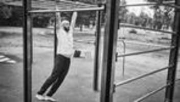 Unser Personal Trainer: Das Baumeln