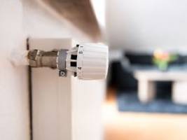 viele sind erstaunt: hohe heizkosten sorgen bei mietern für böse Überraschung