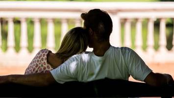 Offene Beziehung: Mit diesem Trick klappt es mit der Polyamorie