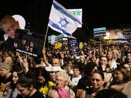 Krieg in Nahost: Überlebende Geiseln fordern Rückgabe aller Leichen