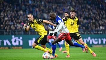 hier feierte dompé mit dem hsv das 1:1 gegen den bvb