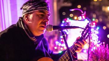 Hamburg singt wieder: Open-Air-Chor startet mit Weihnachtsliedern