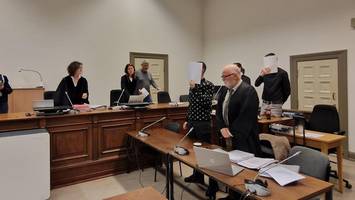 Tankstellen ausgeraubt? Mitarbeiter mit Machete bedroht