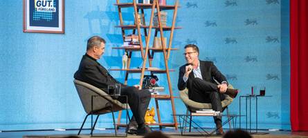 Markus Söder bringt Manuel Hagel ins Schwimmen