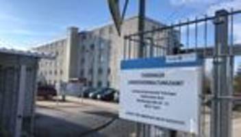 flüchtlinge: deutlicher rückgang bei asylbewerberzahlen