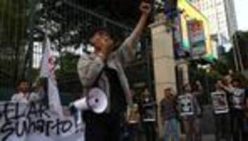 Indonesien: Indonesischer Präsident erklärt Ex-Diktator Suharto zum Nationalhelden