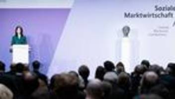 Soziale Marktwirtschaft: Reiche schlägt Wachstums-Agenda vor - Lage ist ernst