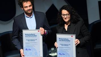 ausgebootete und aktuelle juroren empört über politische einflussnahme