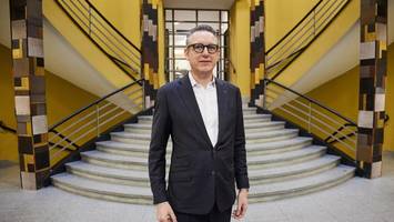 oberpostdirektion in berlin: so edel sieht der prachtbau von innen aus