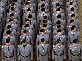 wehrdienst-anhörung: „wir können weiter nebelkerzen anzünden“