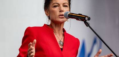 Sahra Wagenknecht: Pressekonferenz zur Zukunft der BSW-Parteiführung
