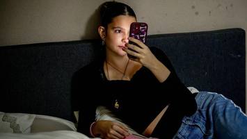 bald insta-verbot für kinder? hamburger petition heute im bundestag