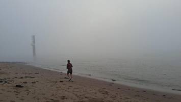 grau und trüb in die woche – mit einem kleinen lichtblick