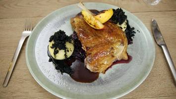 als schlemmer-menü oder to go: hier gibt es leckeren gänsebraten