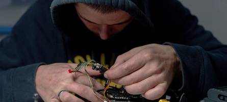 russland blockiert sim-karten – „zum schutz vor drohnen“