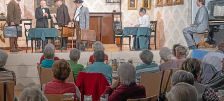 „die bixlmadam“ hat alles in ihrem lokal im griff