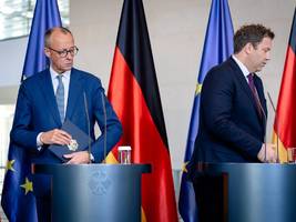 Bundesregierung: Projekt Schadensbegrenzung