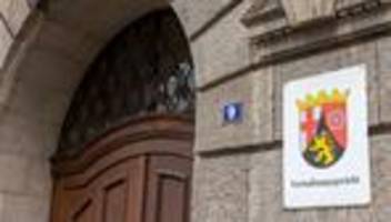 Verwaltungsgericht: Urteil: Waffenbesitzverbot für Reichsbürger rechtmäßig