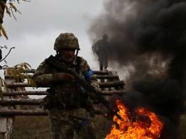 Russische Drohnenüberlegenheit: Ukraine meldet teilweisen Rückzug an der Südfront