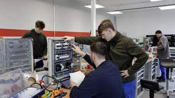 streit um ausbildungsplatzabgabe in berlin – firmen stellen sich quer