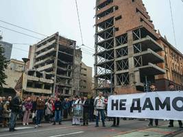 Serbien: Schweigeminuten gegen Luxushotel der Familie Trump