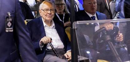 Warren Buffett stärkt designierten Nachfolger bei Berkshire Hathaway – und spendet 1,3 Milliarden