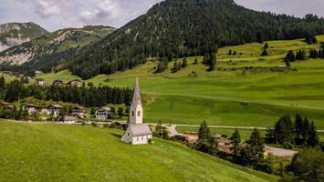 tirol: deutscher (32) stürzt beim wandern 100 meter in den tod