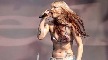 Wet Leg im Docks: Die ziemlich coolste Band im Rock-Zirkus