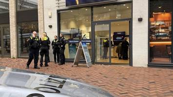 Überfall auf handyladen – polizei fahndet mit hubschrauber